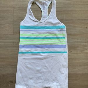 Ivivva tank top